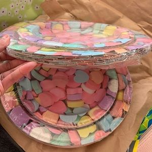 4pcs for $20 in my store ‼️Paper plate and napkins set - candy hearts